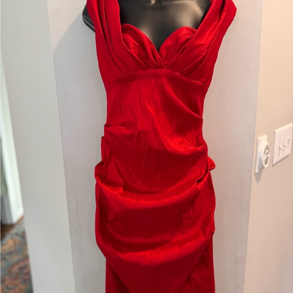 Cache Ruched Red Evening Dress - Picture 1 of 5